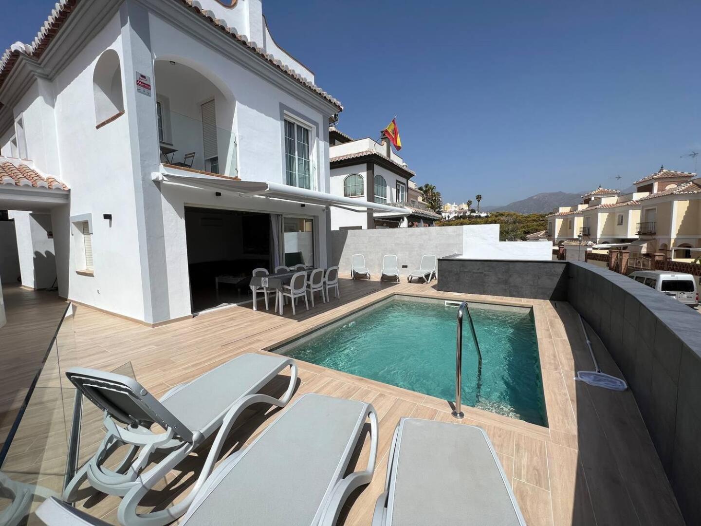 Villa Antonia Mar - Private & Heated Pool - Punta Lara Nerja Zewnętrze zdjęcie